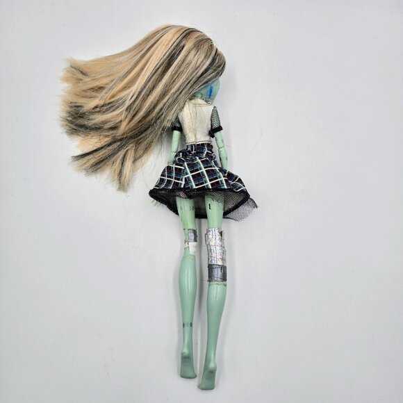 Monster High Frankie Stein Ghouls Alive Doll Mattel Parts Only 2012 Read - Picture 7 of 11